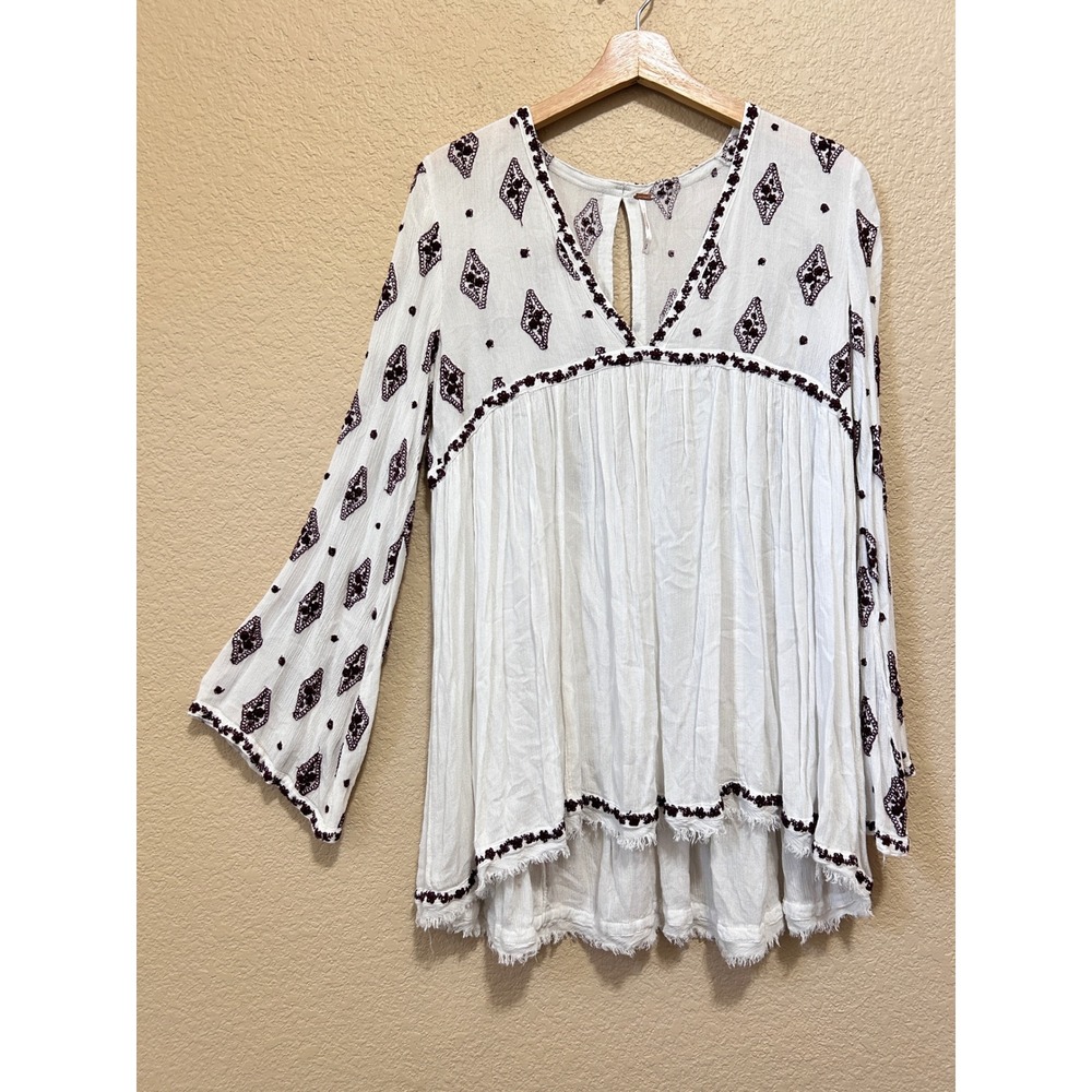 Free People Small Embroidered Babydoll Tunic White Boho Bell Sleeve Top